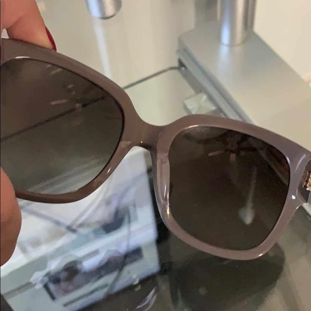 Moncler sunglasses grey women - Picture 5 of 5